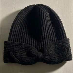 Kate Spade Black Ribbed Bow Beanie
